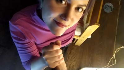 একটি শিশ্ন প্লট এবং একটি ভাল গভীর গলপ সঙ্গে সাধারণ রাশিয়ান হোম পর্ণ